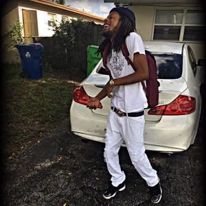 Meet your Posher, Tazz'da